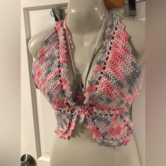 New butterfly crochet top - Picture 4 of 5
